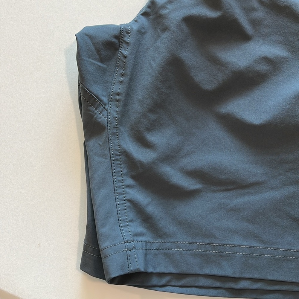 Duluth Trading - 38, men’s athletic shorts, drawstring - Picture 3 of 9